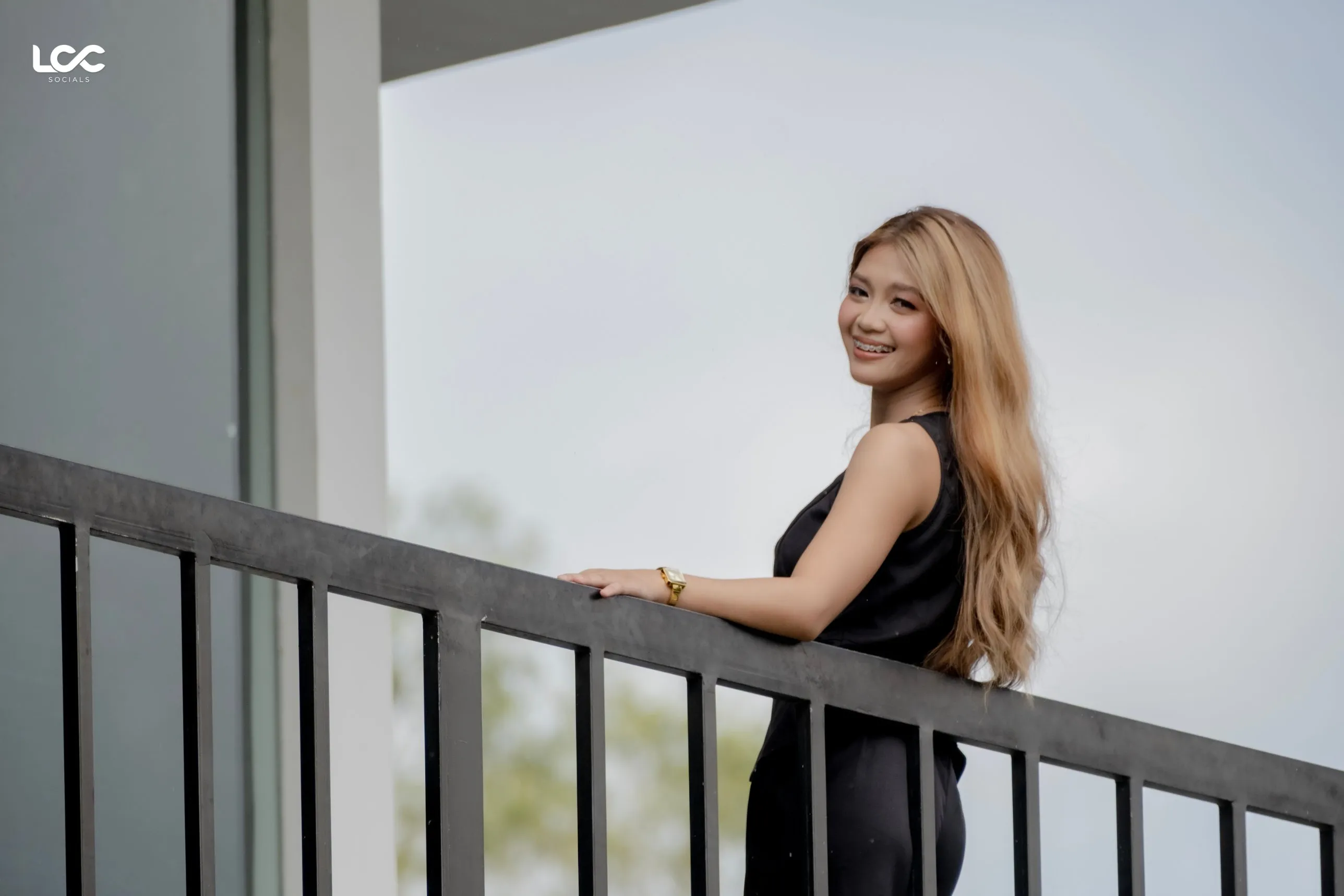 Pre-debut, editorial