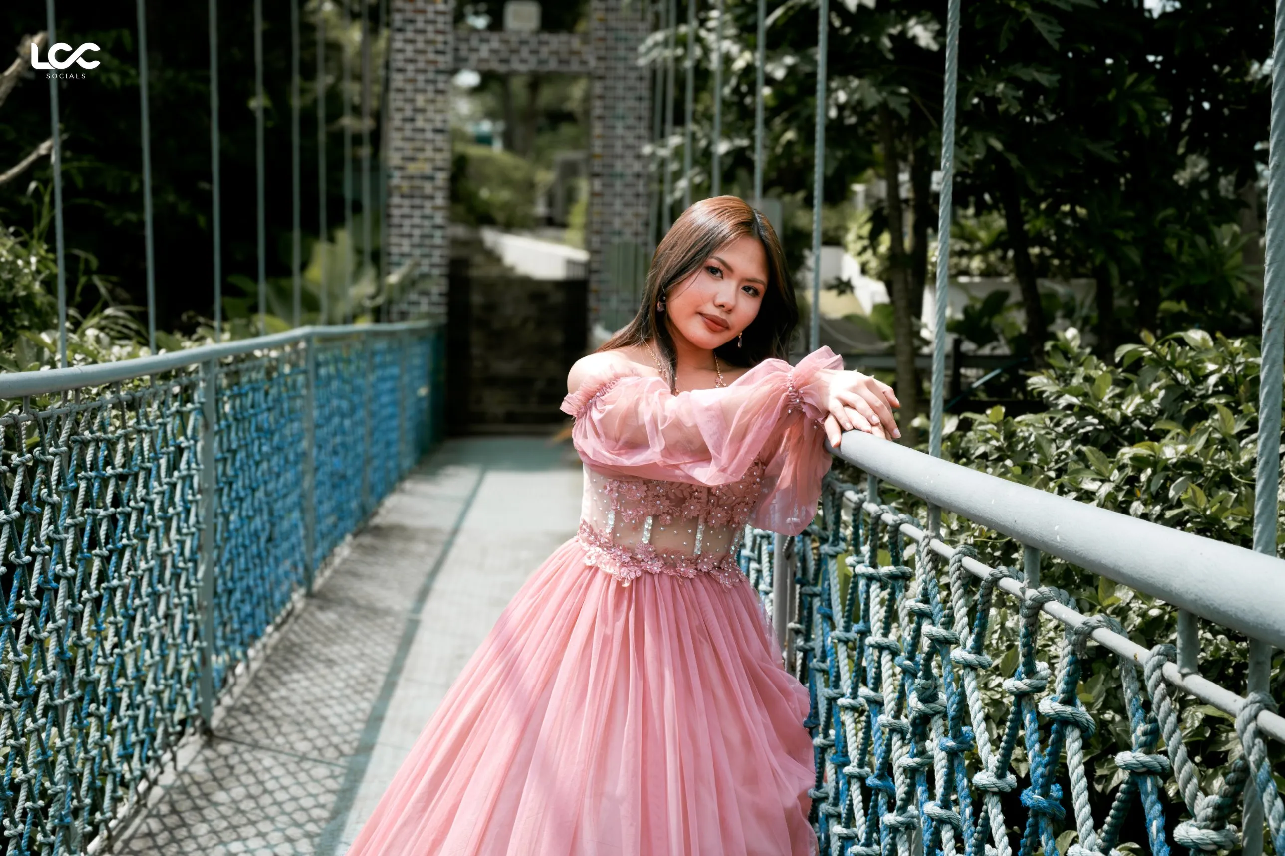 Pre-debut, two looks
